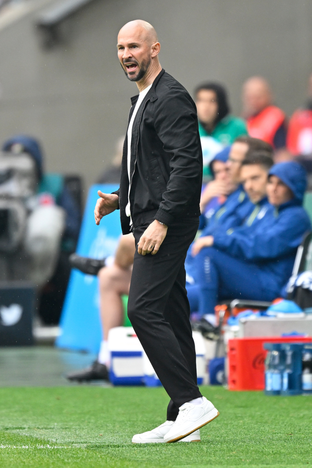 包含门兴格拉德巴赫国际比赛日内部沟通，志在西甲名次提升，信心回归，赛程密集仍需轮换的词条爱游戏