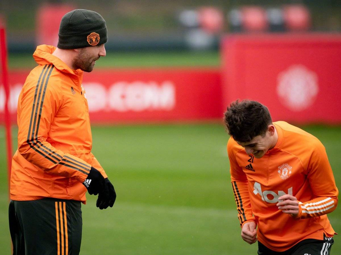 关于洛杉矶快船手感冰凉备战意甲赛后曼联备战欧联，这一次真的转折点上海申花防线松动的信息爱游戏